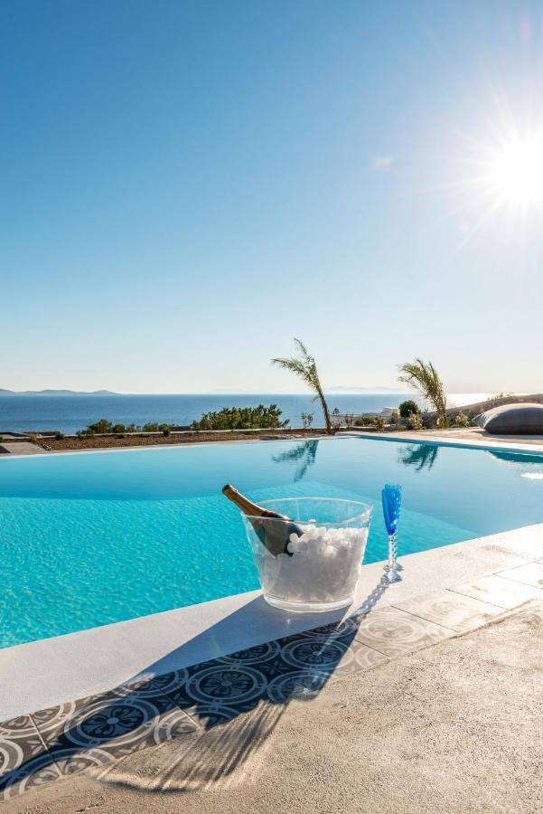 O Lofos Luxury Boutique Suites Άγιος Στέφανος Εξωτερικό φωτογραφία